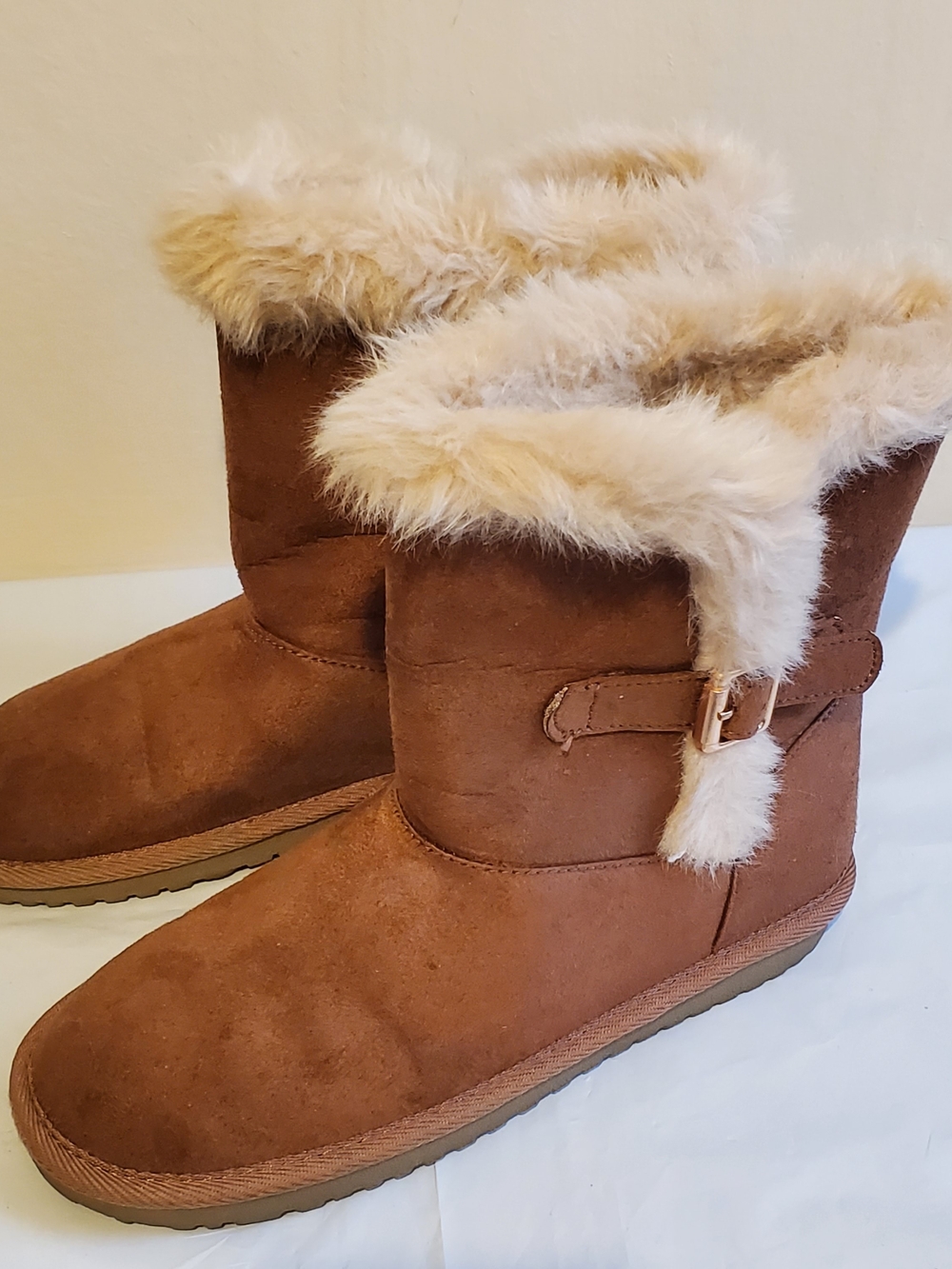 Women’s Faux-Fur Trim Brown Winter Boots